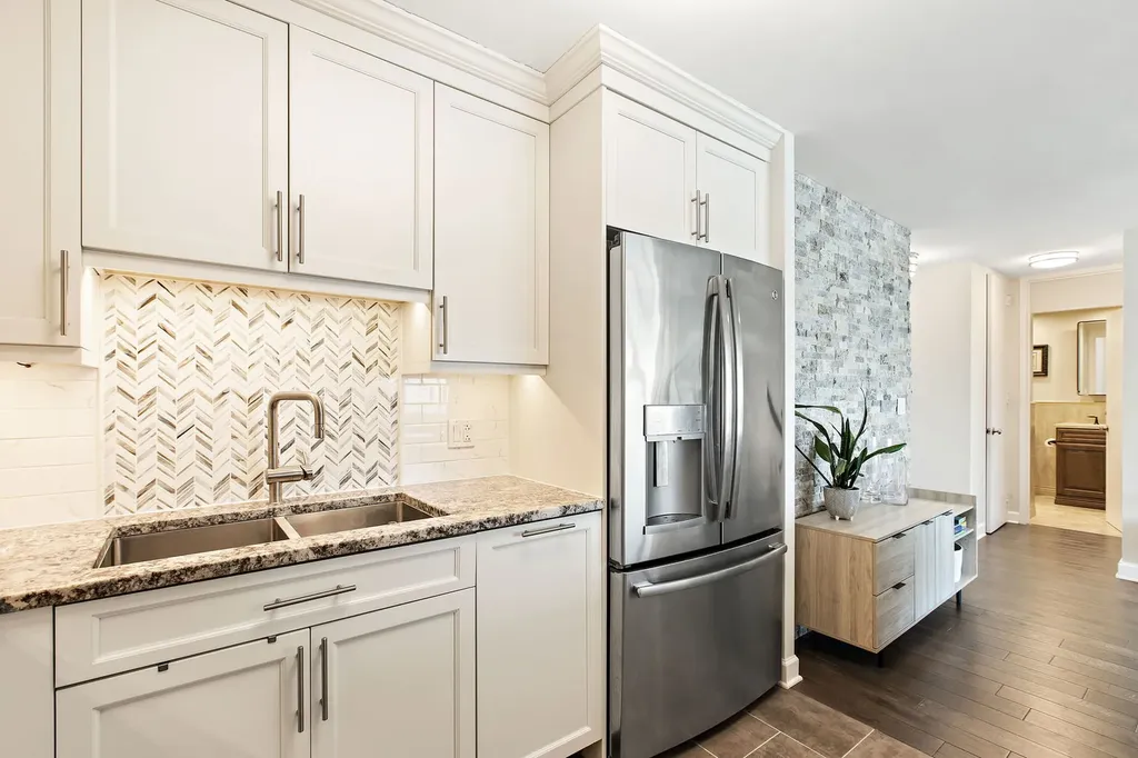 1440 North Lake Shore Drive Chicago IL 60610