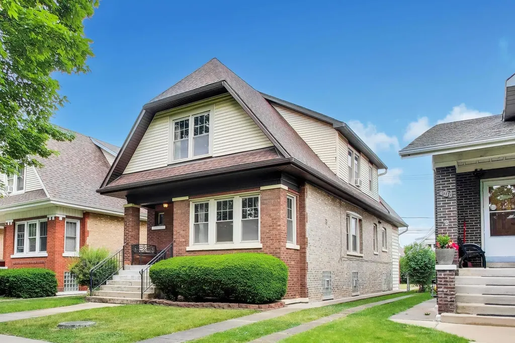 6034 West Berenice Avenue Chicago IL 60634