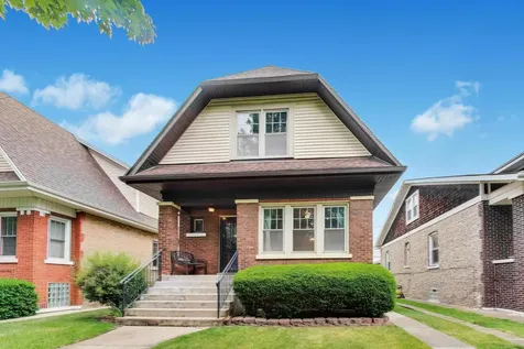 6034 West Berenice Avenue Chicago IL 60634
