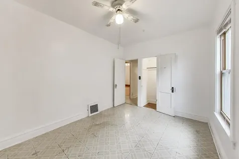 6034 West Berenice Avenue Chicago IL 60634