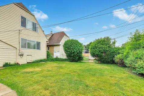 6034 West Berenice Avenue Chicago IL 60634