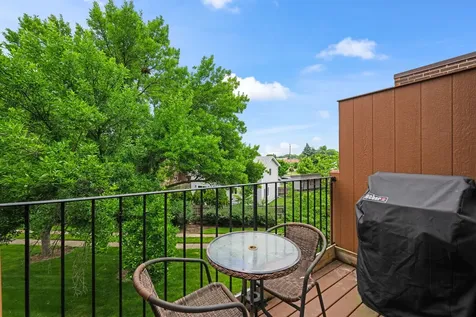 1575 Sandpebble Drive Wheeling IL 60090
