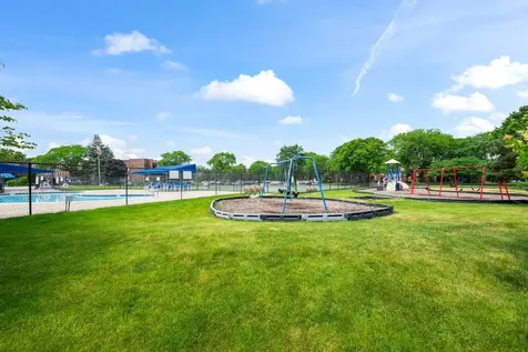 1575 Sandpebble Drive Wheeling IL 60090