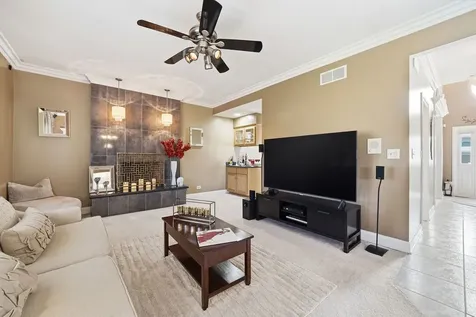 10813 Cook Avenue Oak Lawn IL 60453