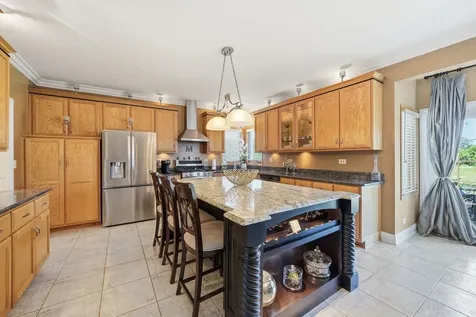 10813 Cook Avenue Oak Lawn IL 60453