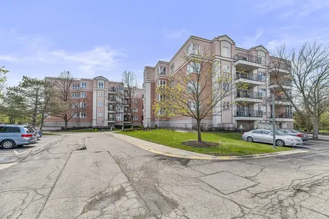 3100 Lexington Lane Glenview IL 60026