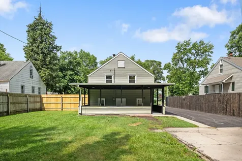 11401 South Whipple Street Merrionette Park IL 60803