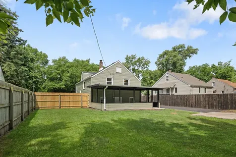 11401 South Whipple Street Merrionette Park IL 60803