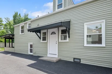 11401 South Whipple Street Merrionette Park IL 60803