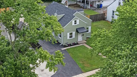 11401 South Whipple Street Merrionette Park IL 60803