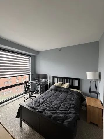 1 East 8th Street Chicago IL 60605