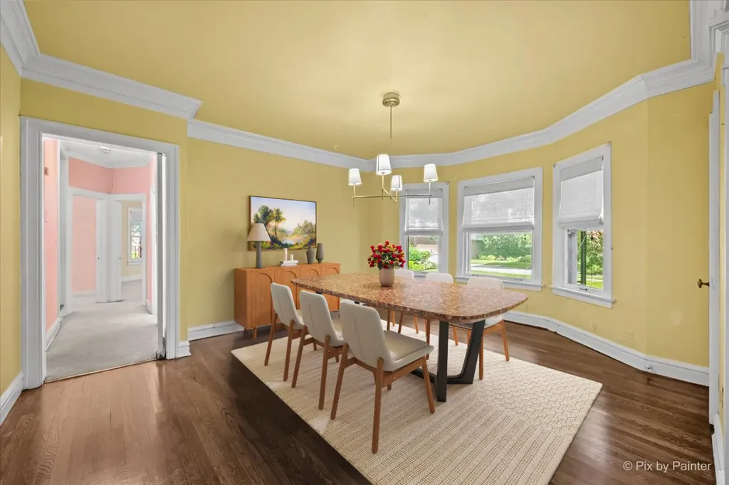 6840 South Constance Avenue Chicago IL 60649