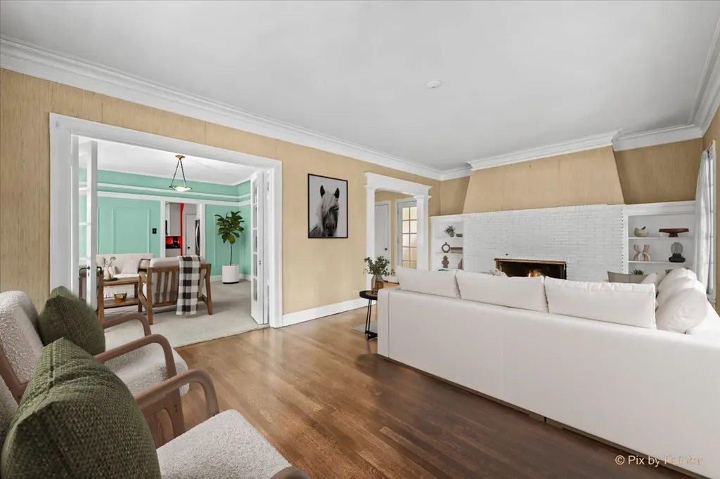 6840 South Constance Avenue Chicago IL 60649