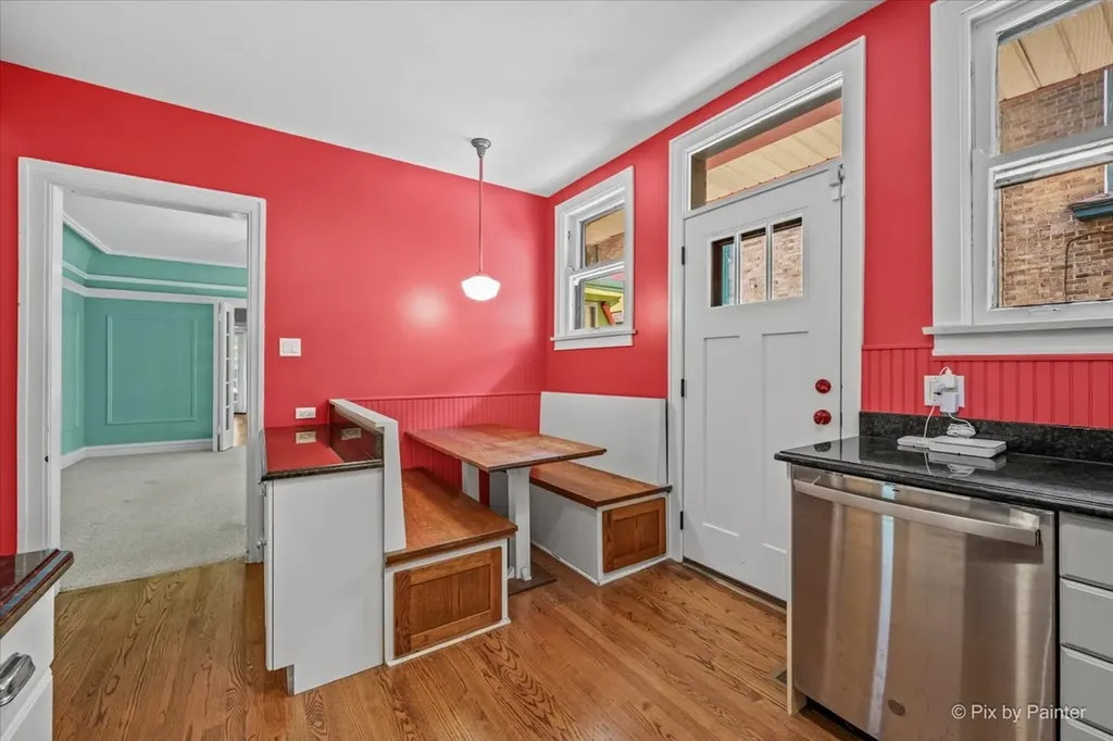 6840 South Constance Avenue Chicago IL 60649