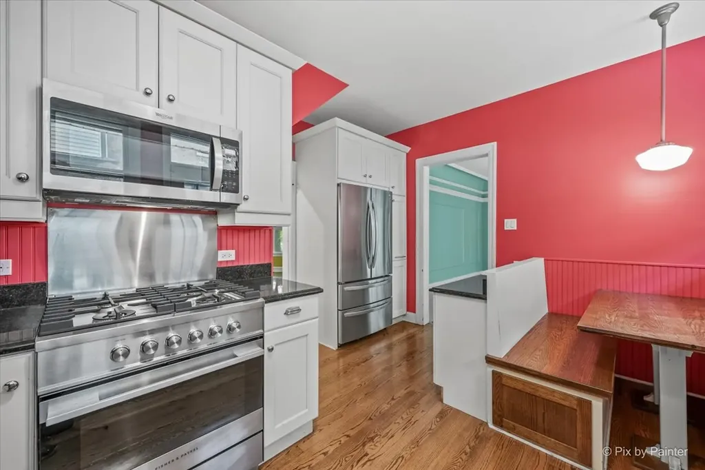 6840 South Constance Avenue Chicago IL 60649