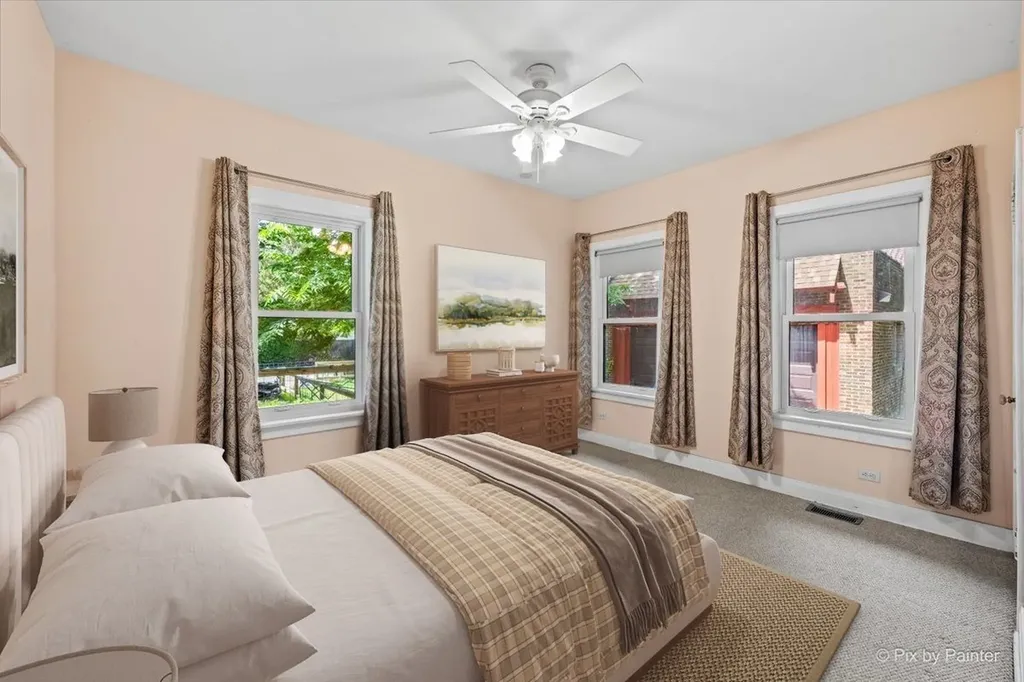 6840 South Constance Avenue Chicago IL 60649