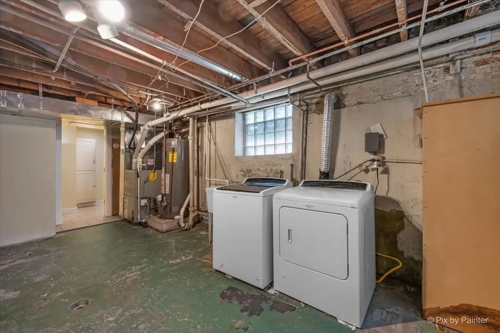 6840 South Constance Avenue Chicago IL 60649
