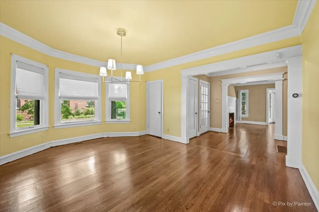 6840 South Constance Avenue Chicago IL 60649