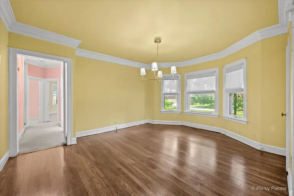 6840 South Constance Avenue Chicago IL 60649