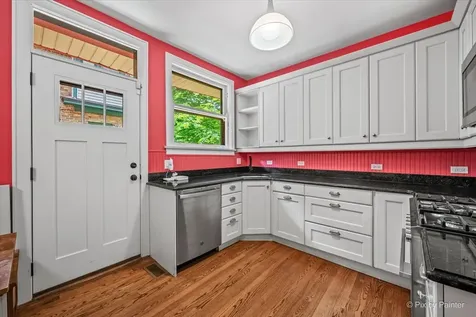 6840 South Constance Avenue Chicago IL 60649