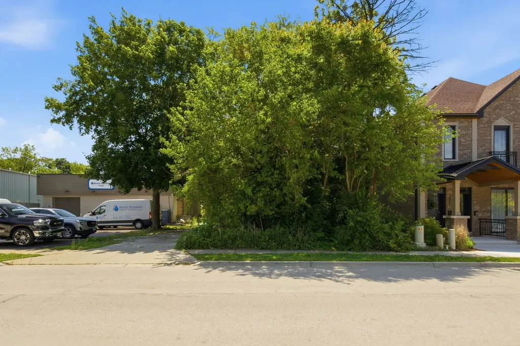 502 Talcott Avenue Lemont IL 60439