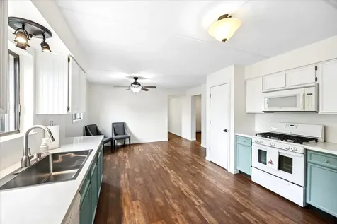 4944 Douglas Road Downers Grove IL 60515