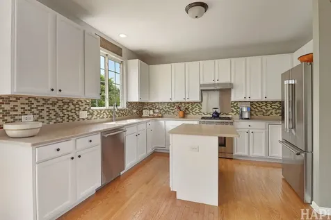 1623 Station Park Drive Grayslake IL 60030