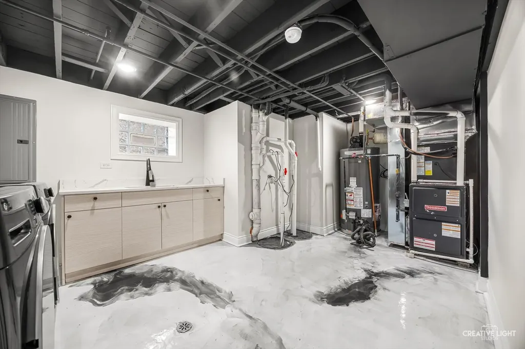 4633 Wolf Road Western Springs IL 60558