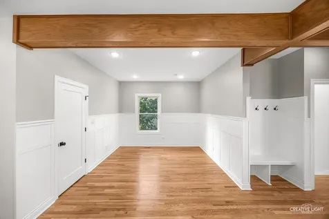 4633 Wolf Road Western Springs IL 60558