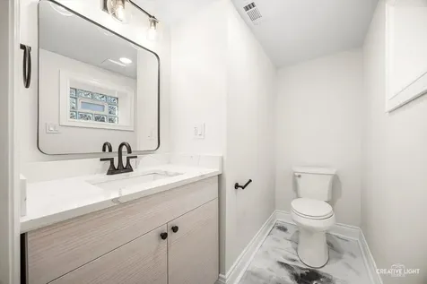 4633 Wolf Road Western Springs IL 60558