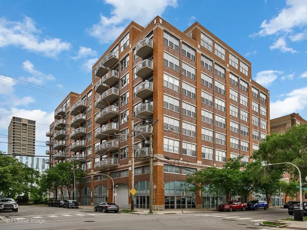 933 West Van Buren Street Chicago IL 60607