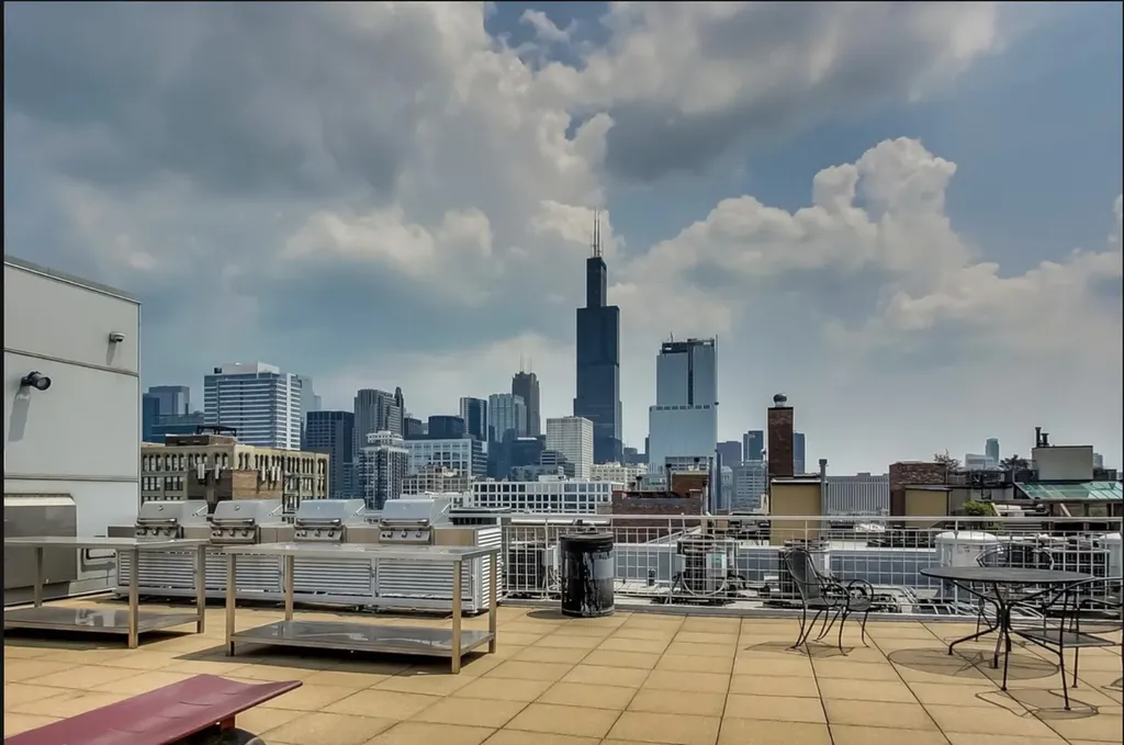 933 West Van Buren Street Chicago IL 60607