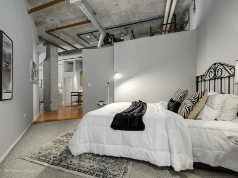 933 West Van Buren Street Chicago IL 60607