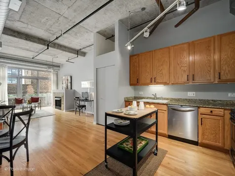 933 West Van Buren Street Chicago IL 60607