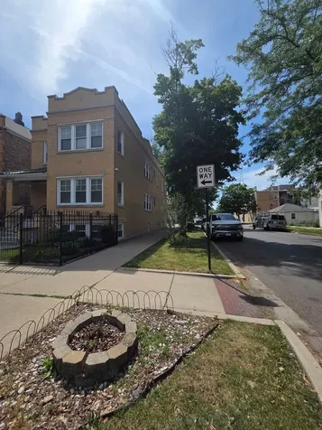 2252 North Mason Avenue Chicago IL 60639
