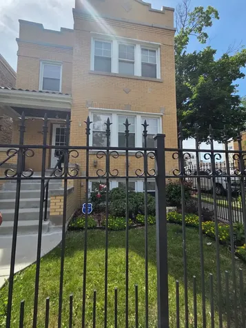 2252 North Mason Avenue Chicago IL 60639