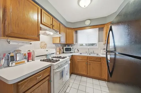 9812 Sayre Avenue Chicago Ridge IL 60415