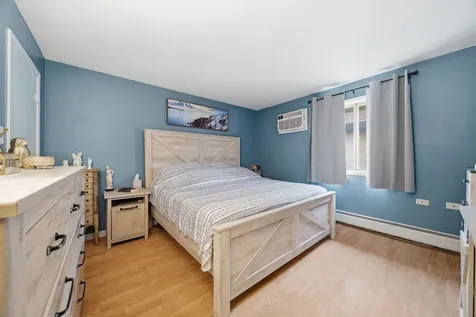9812 Sayre Avenue Chicago Ridge IL 60415