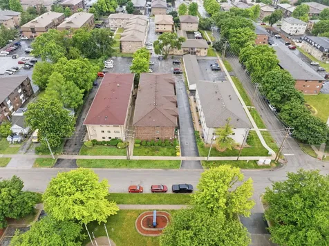 9812 Sayre Avenue Chicago Ridge IL 60415