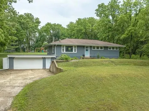 7272 North Il Route 2 Leaf River IL 61047