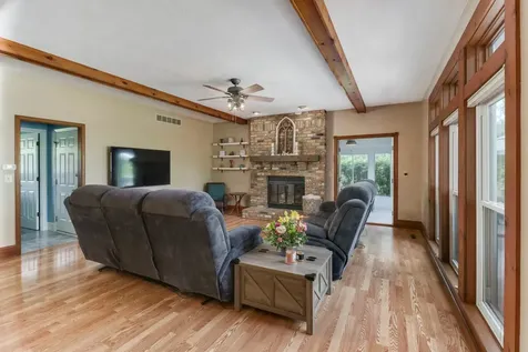 3010 Thornwood Lane Bloomington IL 61704