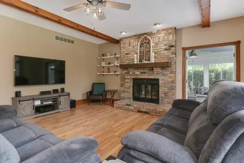 3010 Thornwood Lane Bloomington IL 61704