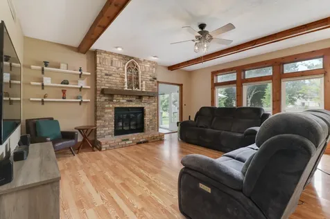 3010 Thornwood Lane Bloomington IL 61704