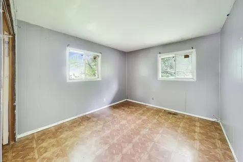 619 Parkside Circle Streamwood IL 60107