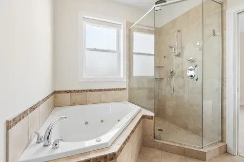 5945 North Campbell Avenue Chicago IL 60659