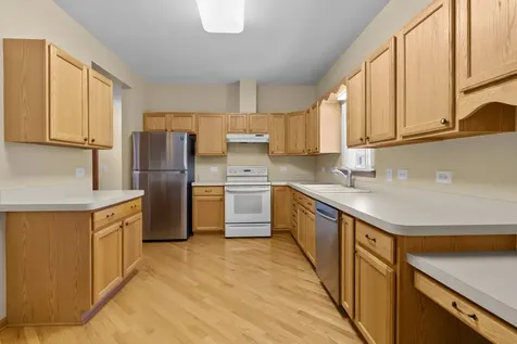 3420 Steeplechase Way Grayslake IL 60030