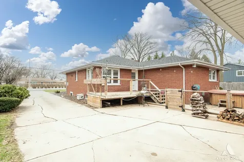 6106 West 127th Street Palos Heights IL 60463