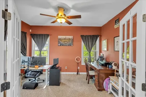 1618 English Oak Drive Champaign IL 61822