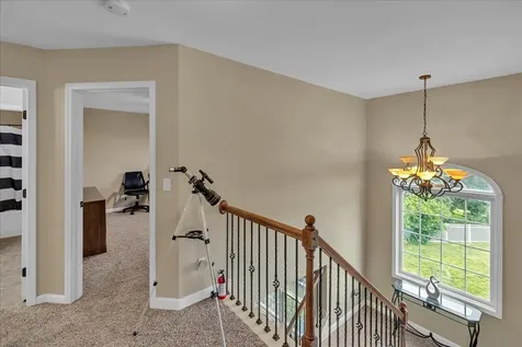 1618 English Oak Drive Champaign IL 61822