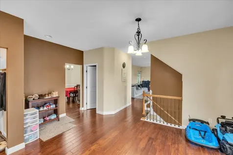 1618 English Oak Drive Champaign IL 61822